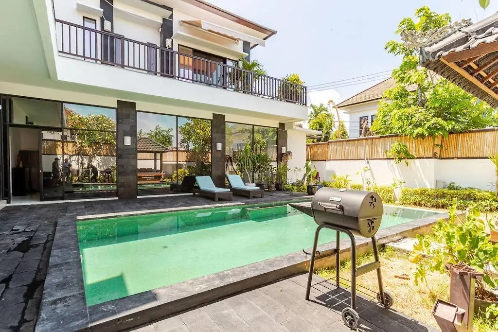 Villa Moyang In Nusa Dua Nusa Dua