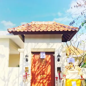 Kubu Privatunterkunft